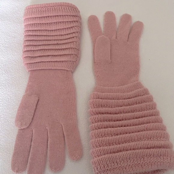 SENTALER Baby Alpaca Ribbed Gloves - Picture 2 of 4